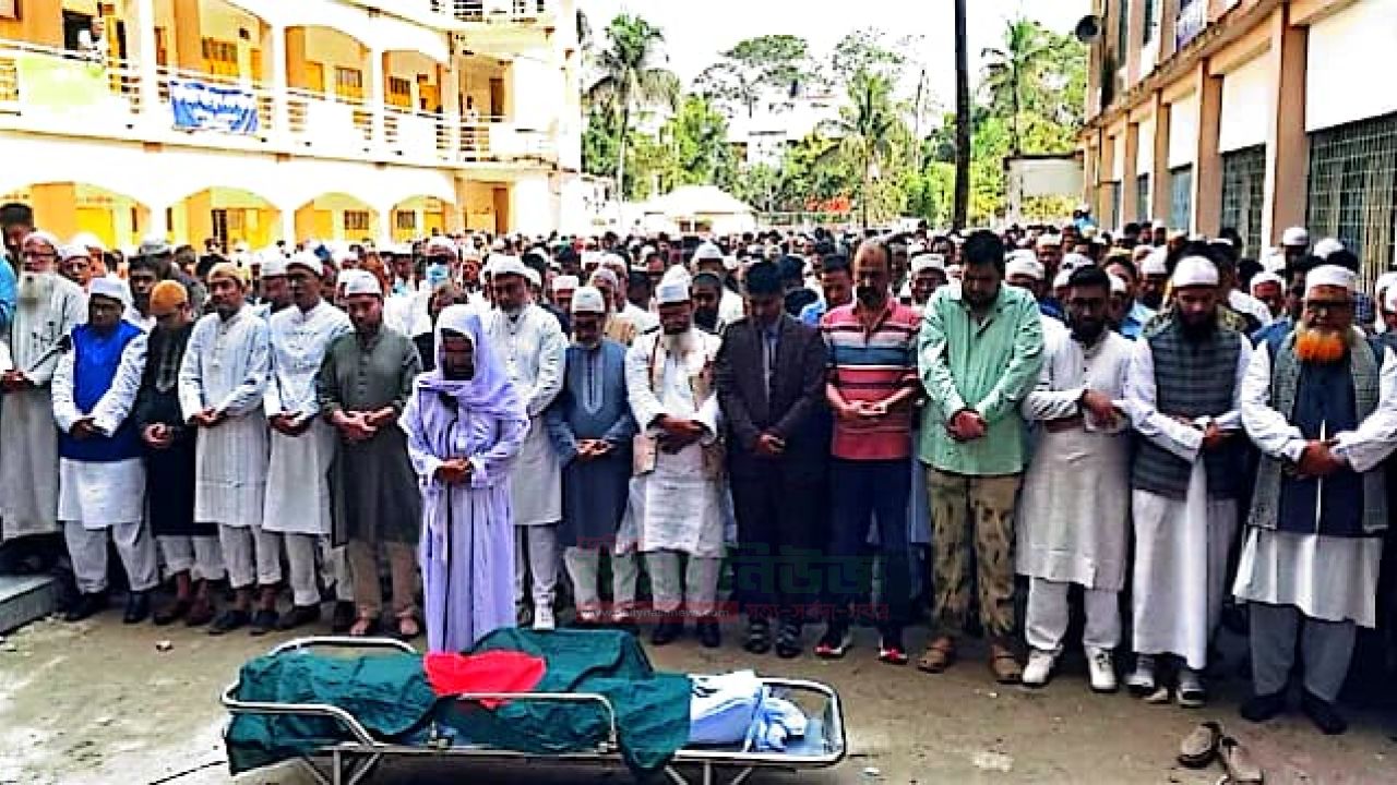 শেখ হাসিনার চাচা,বীর মুক্তিযোদ্ধা শেখ কবির হোসেনকে রাষ্ট্রীয় মর্যাদায় দাফন